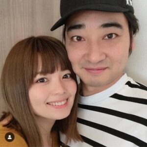 斉藤慎二と瀬戸サオリの画像